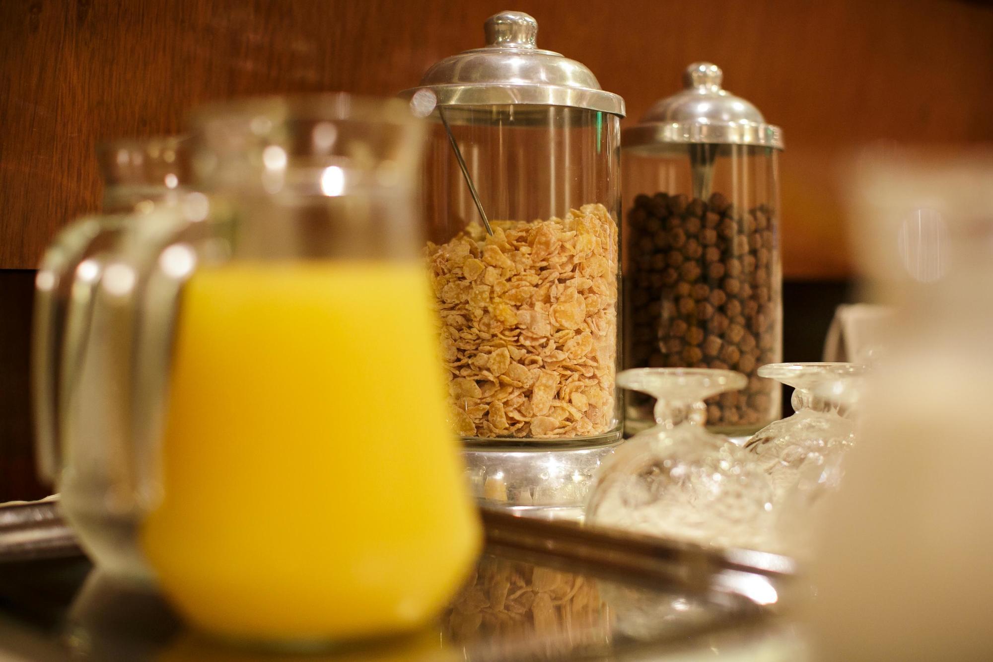Hotel Presidente 圣米格尔·德·图库玛 外观 照片